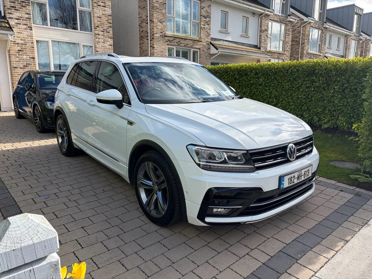 VW Tiguan R-Line - Image 2