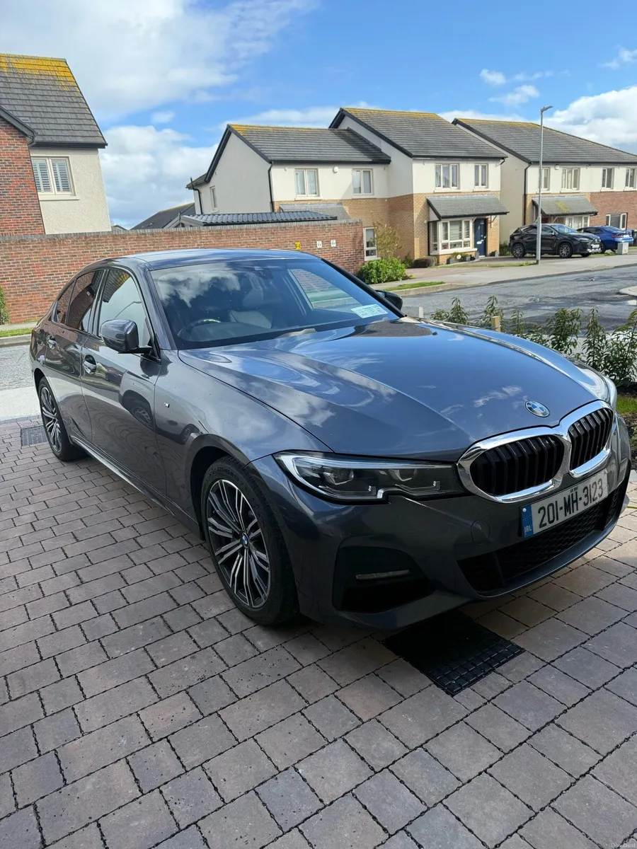 BMW 330e New NCT - 04/28 Petrol plug-in Hybrid 2.0 - Image 3