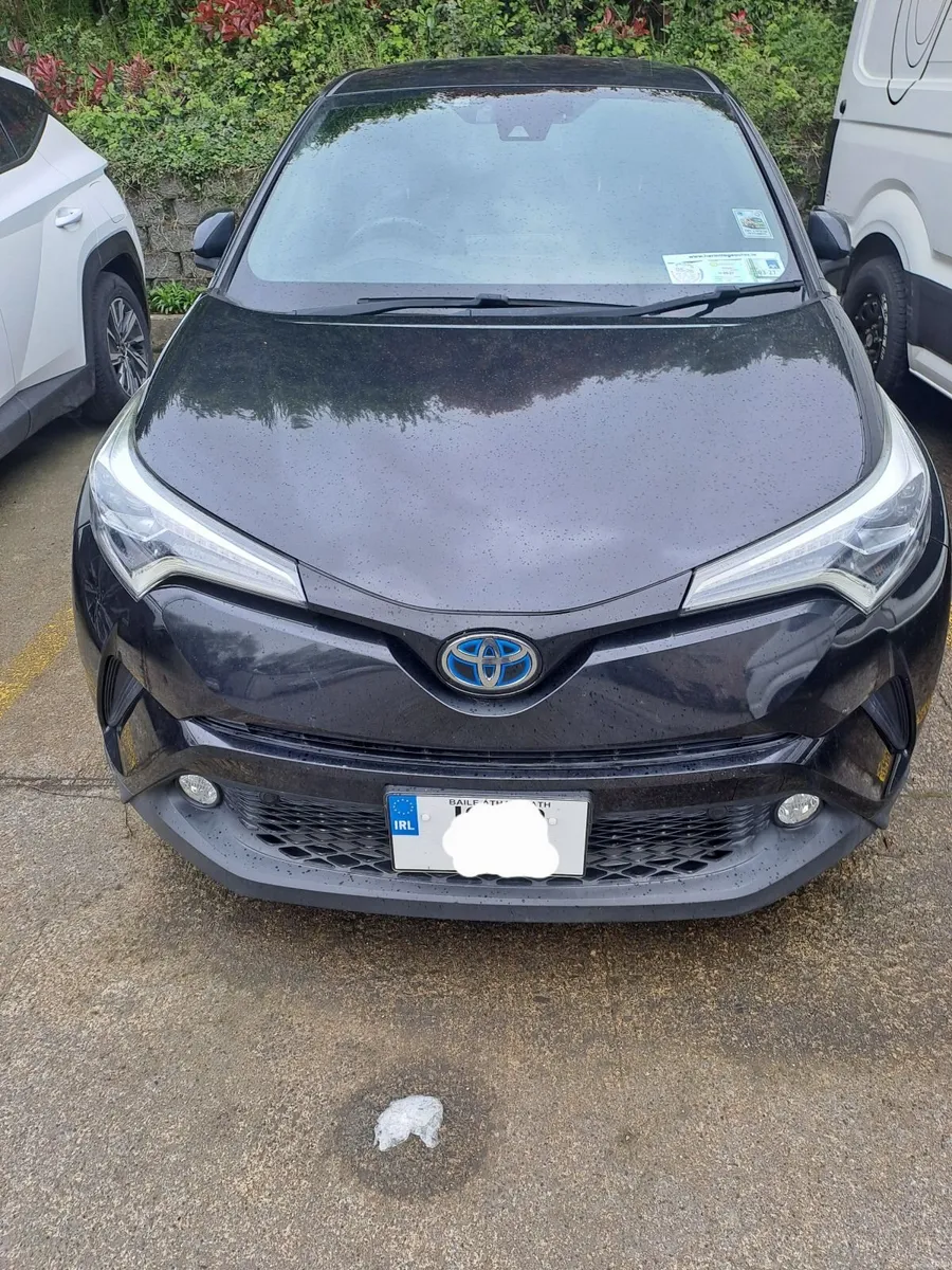 Toyota C-HR 2018 - Image 1