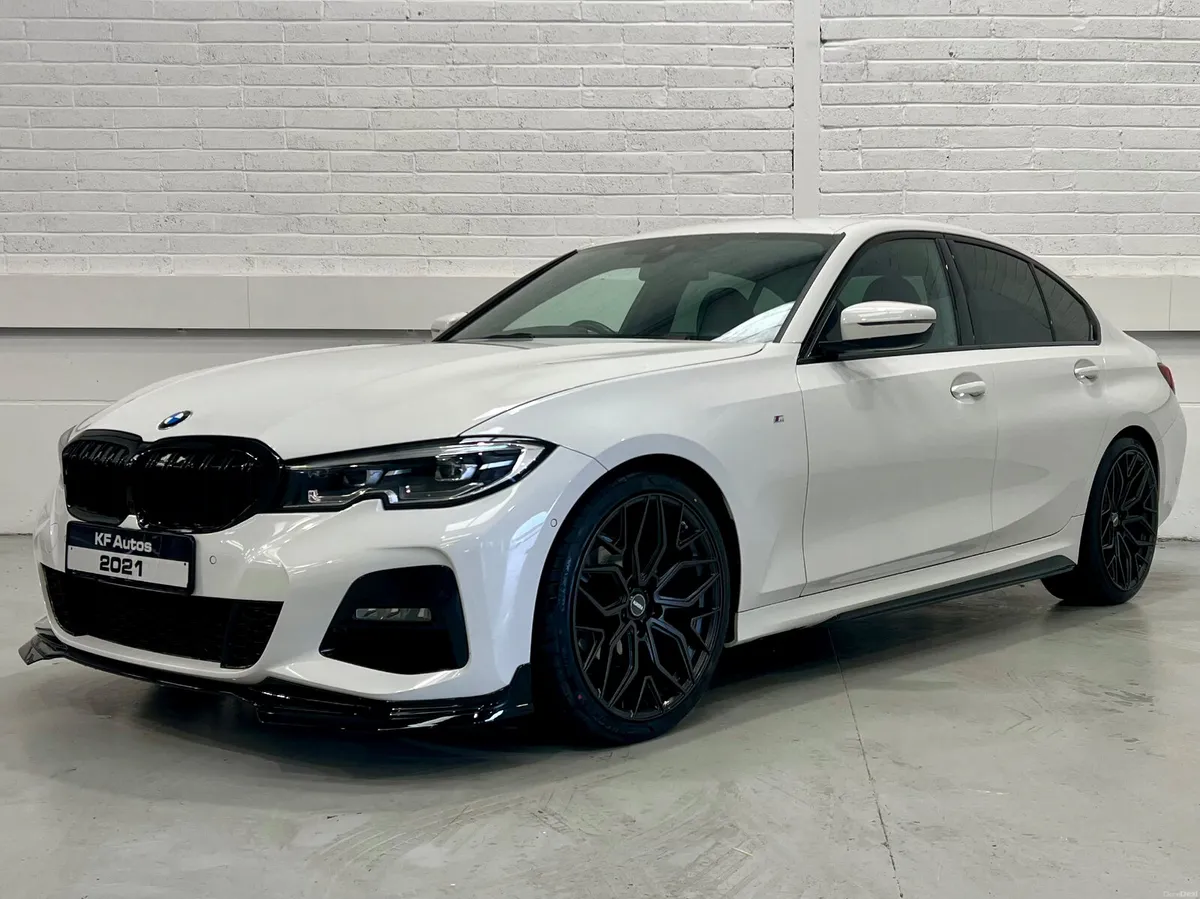 BMW 3 Series 318d M Sport 150bhp 4dr Auto - Image 1