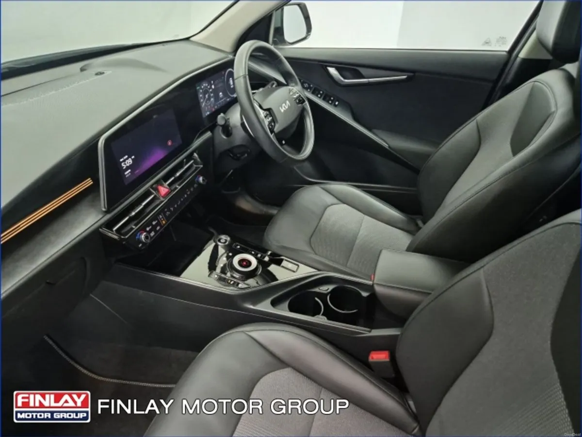 Kia Niro Niro EV K3 Half Leather , Nav , Camera - Image 4