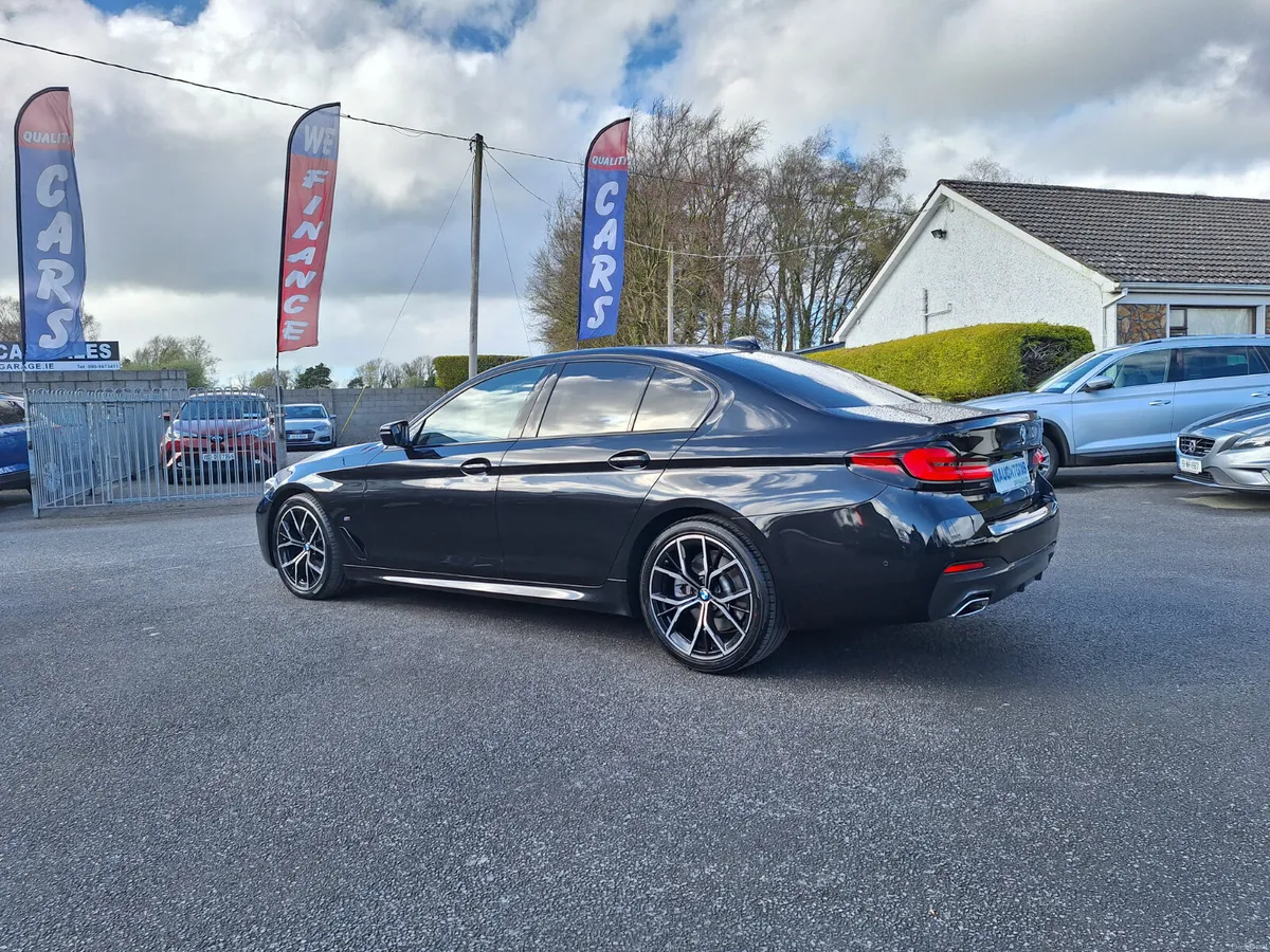 BMW 5-Series 520D M-Sport *High Spec/ - Image 4