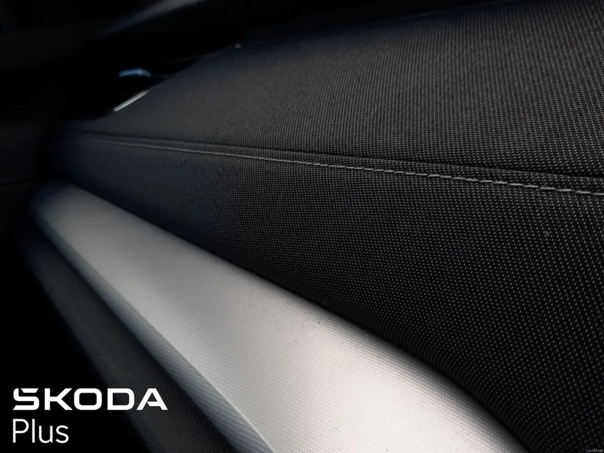Skoda Octavia **LOADED**LEATHER PACK**STYLE MODEL - Image 3