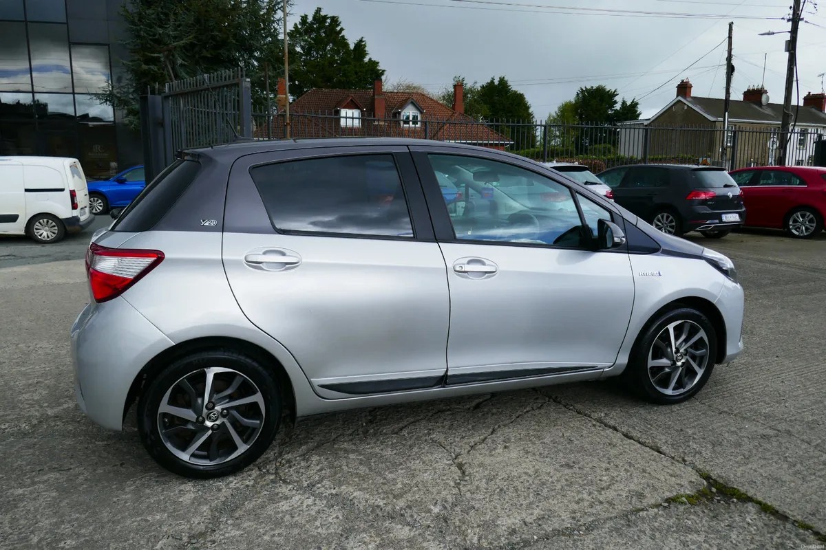 202, TOYOTA YARIS 1.5 VVT-I Y20 98BHP 5DR A - Image 4