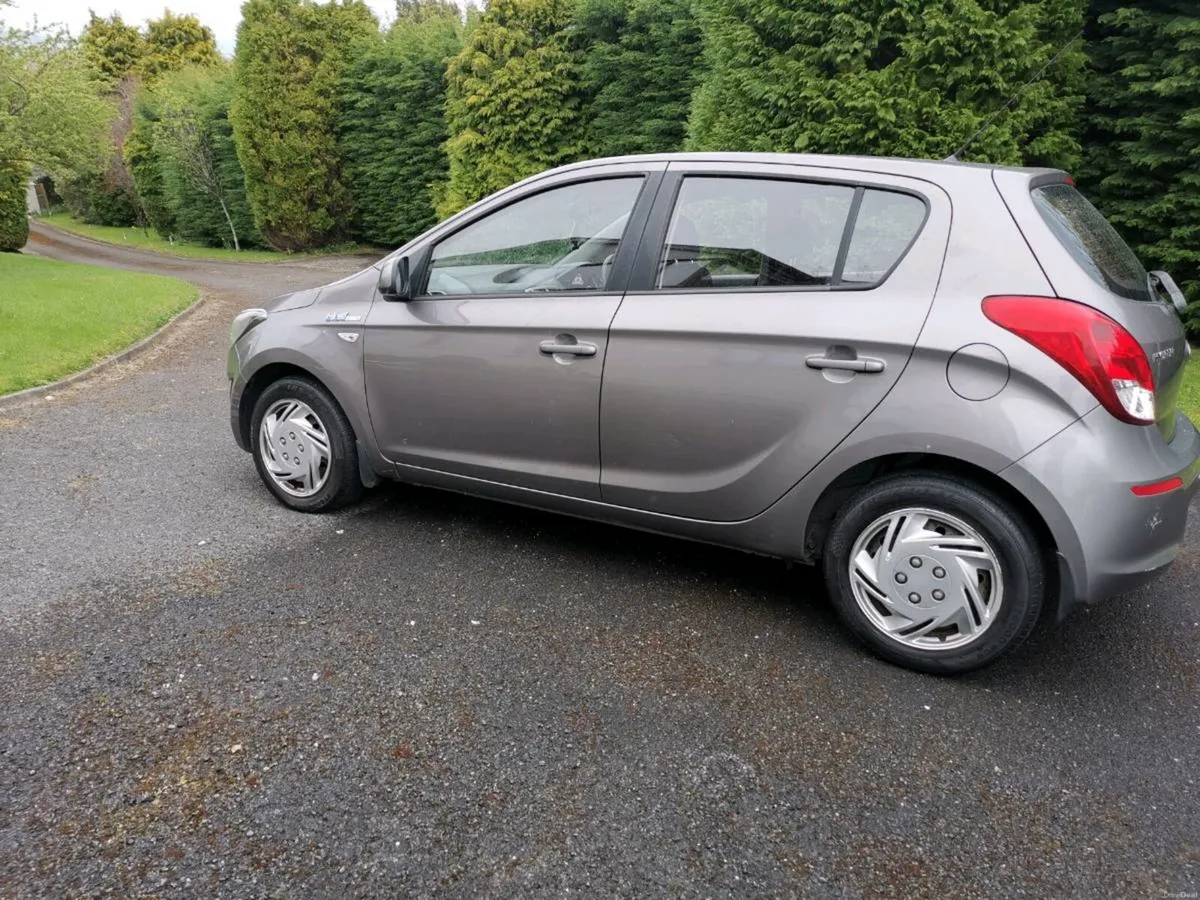 Hyundai i20 - Image 3