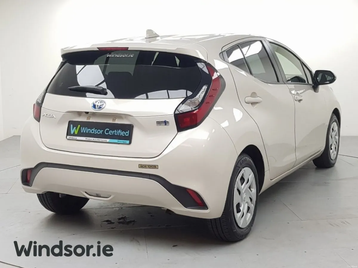 Toyota Aqua Toyota Aqua X Auto - Image 4