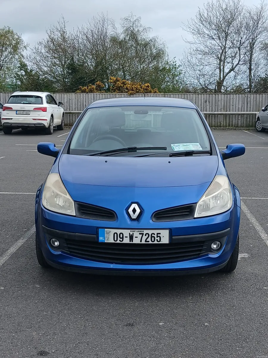 09 clio - Image 1