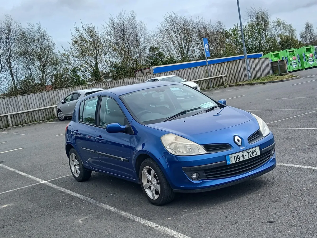 09 clio - Image 2