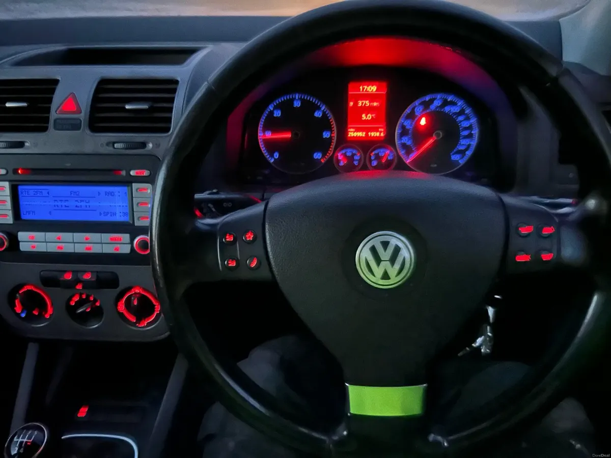 VW Golf 1.9TDI - Image 4