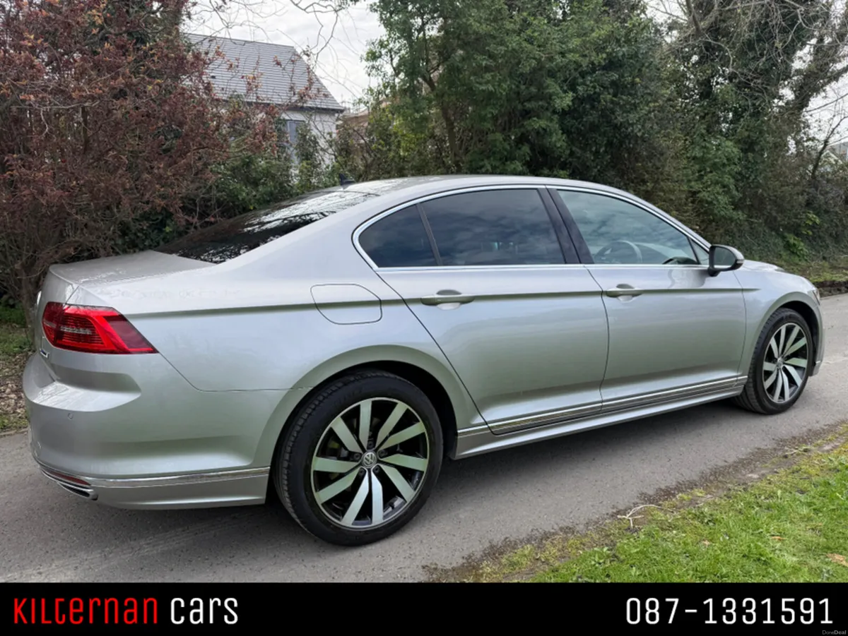 Volkswagen Passat R-Line Auto mega spec - Image 3