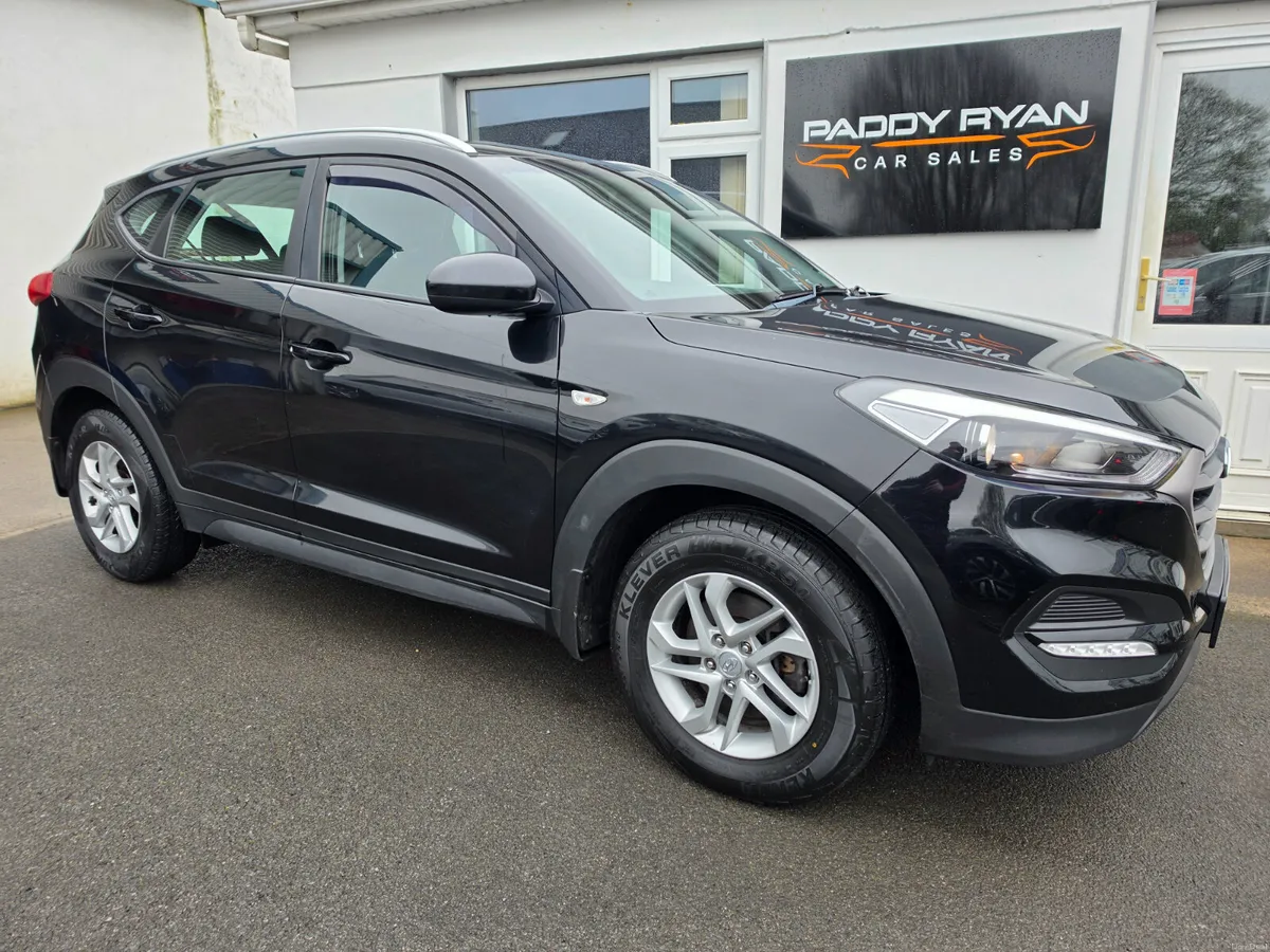 2018 Hyundai Tucson 1.7Crdi Comfort Manual - Image 2