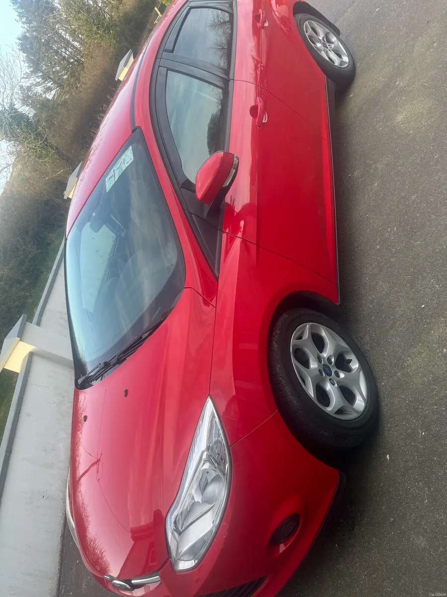 Ford focus 2011 - Image 1