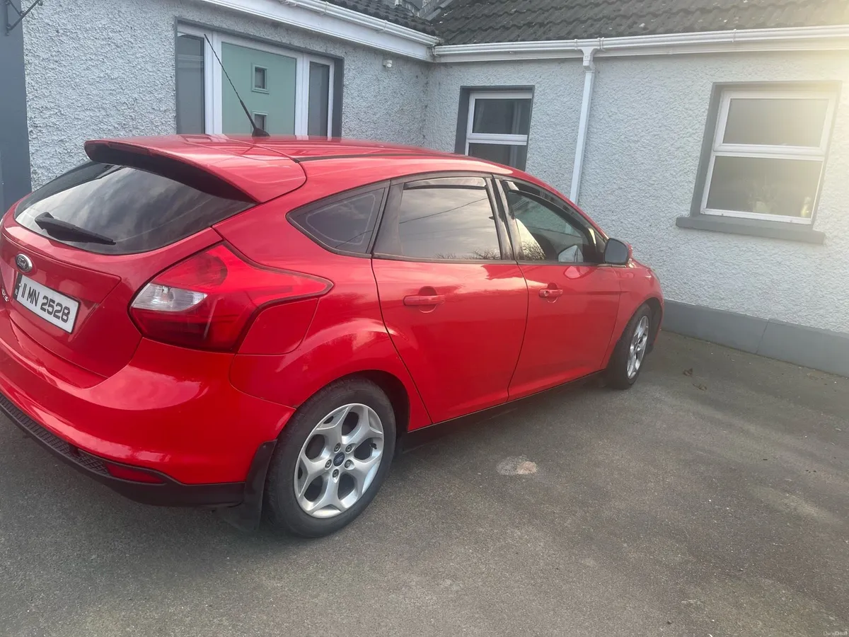 Ford focus 2011 - Image 3