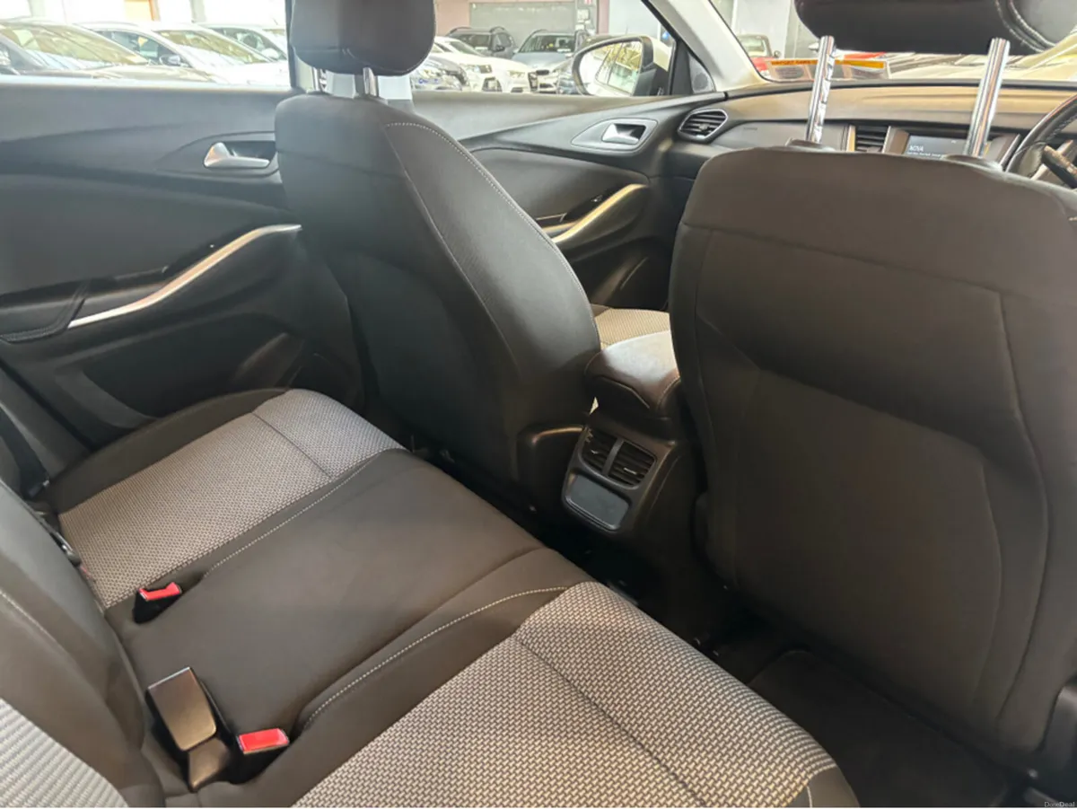 Opel Grandland X SC 1.2I 130PS 4DR only 78000kms - Image 2