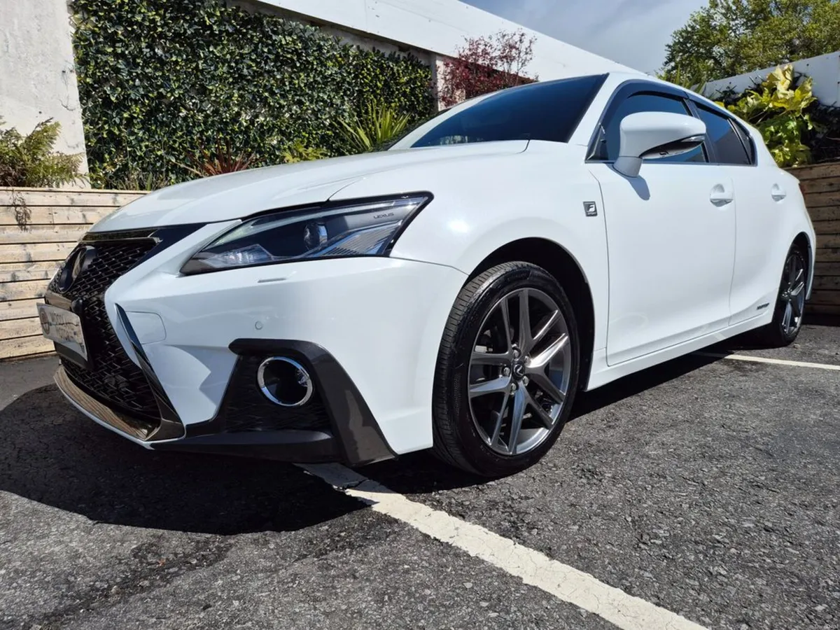Lexus CT 1.8 HYBRID / F-SPORT TOP SPEC / LOW MILEA - Image 1