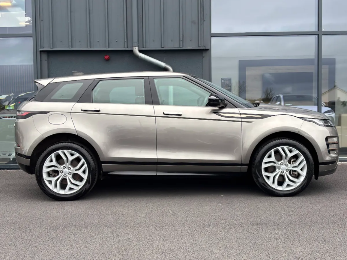 Land Rover Range Rover Evoque P300e R-Dynamic AWD - Image 3