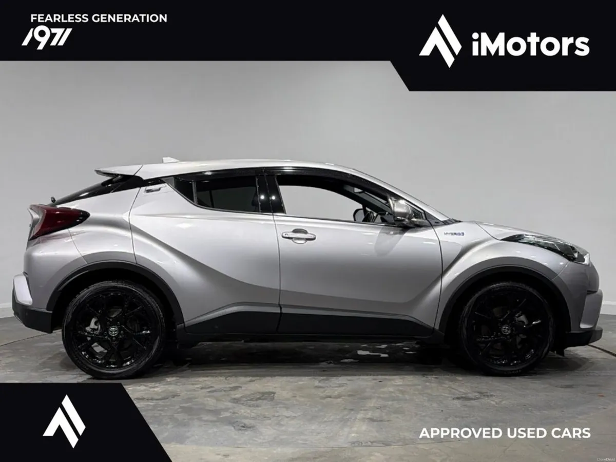 Toyota C-HR G HYBRID AUTOMATIC - Image 2