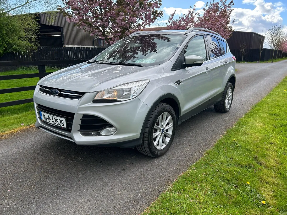 2016 Ford Kuga 2.0 tdci Commercial 4 Seat - Image 2