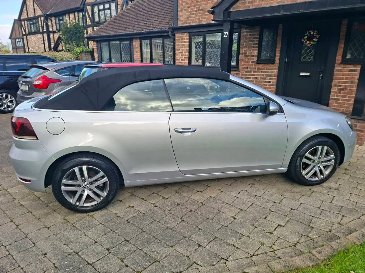 VOLKSWAGON GOLF 1.2TSI CONVERTIBLE 2012 STUNNING - Image 2