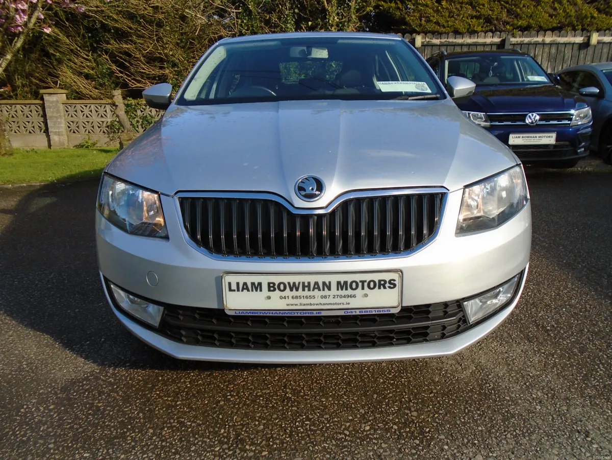 Skoda Octavia 2017,1.6tdi 110-bhp 5sp,fogs,alloys - Image 4