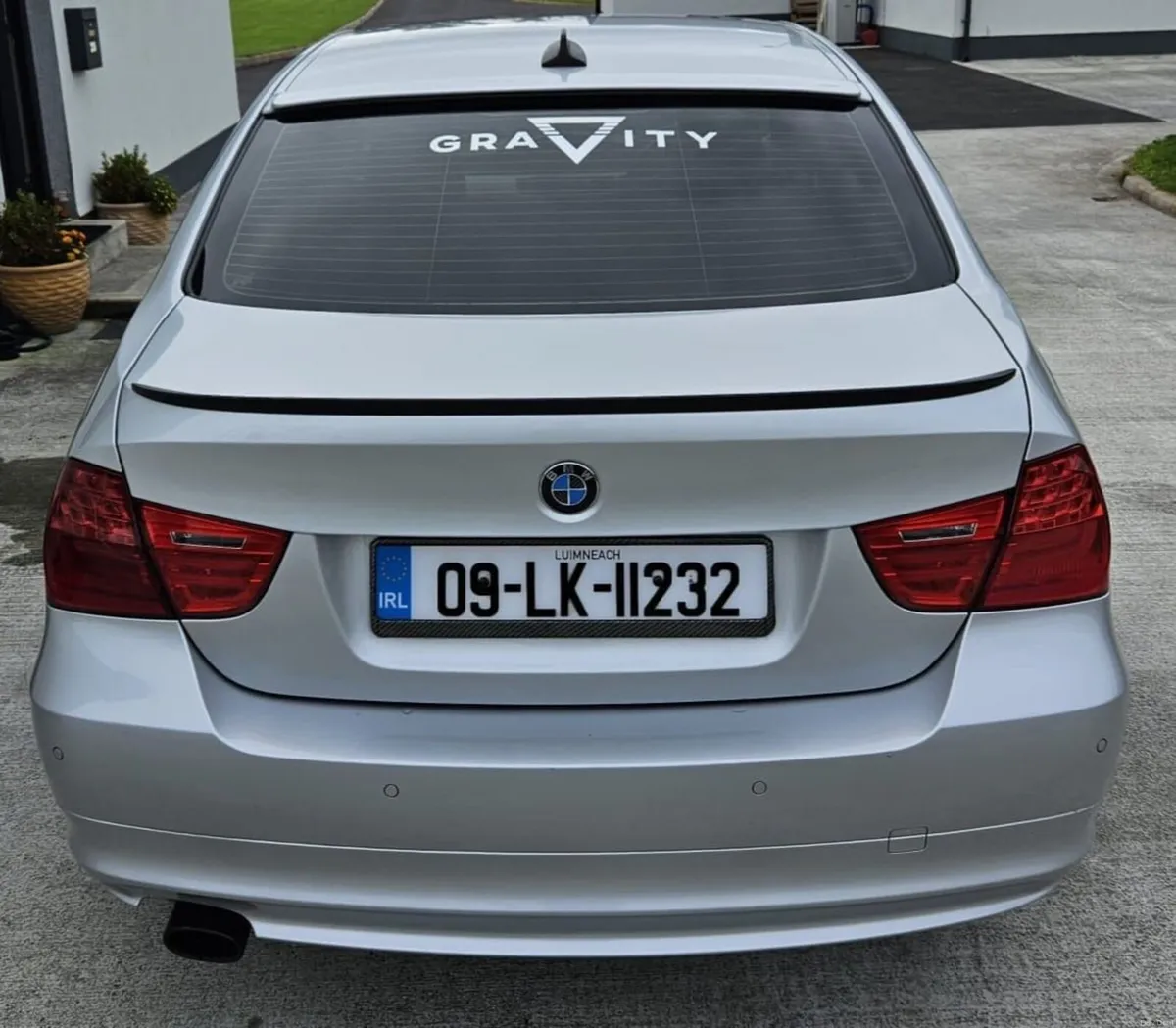 BMW 3-Series 2009 LCI Business Edition - Image 2