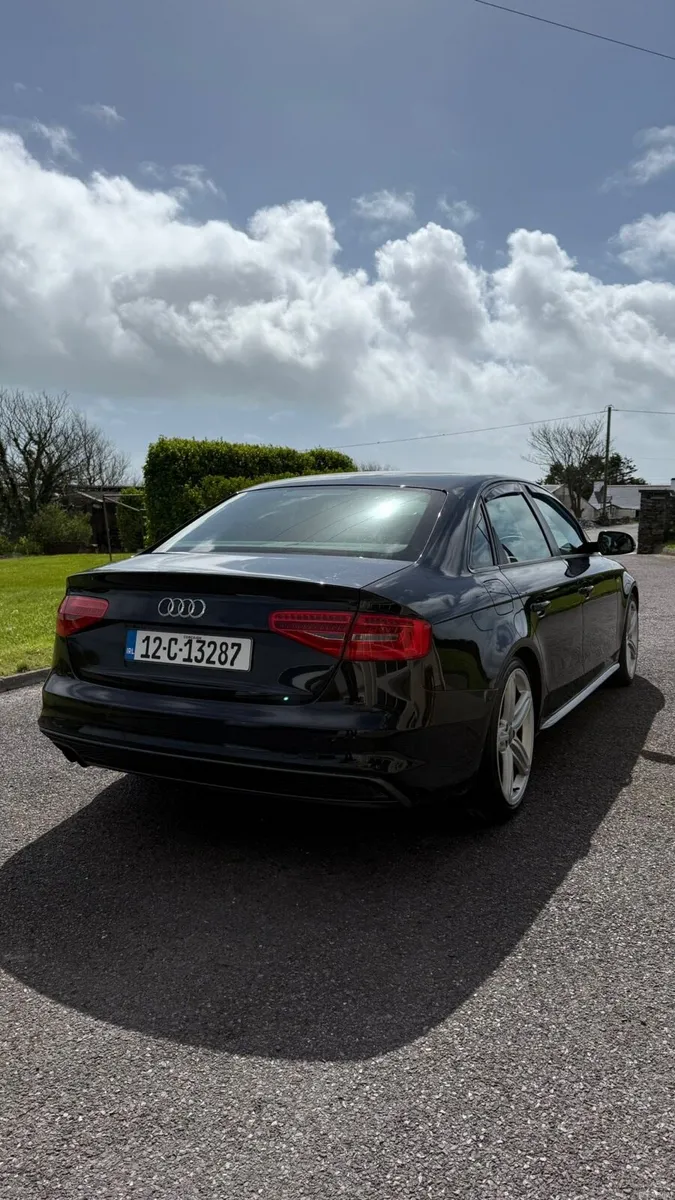 Audi a4 sline black edition b8.5 - Image 4