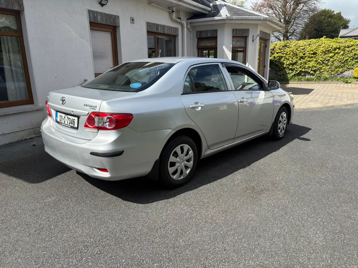 131-Toyota -Corolla-1.4-D4D-Saloon - Image 4