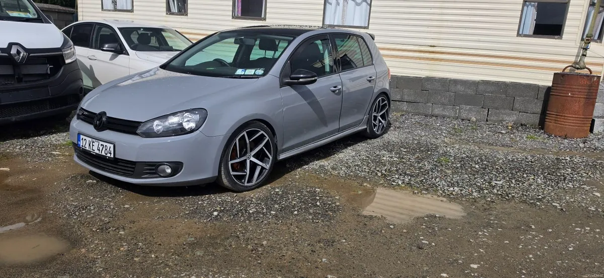 Volkswagen Golf 2012 - Image 2