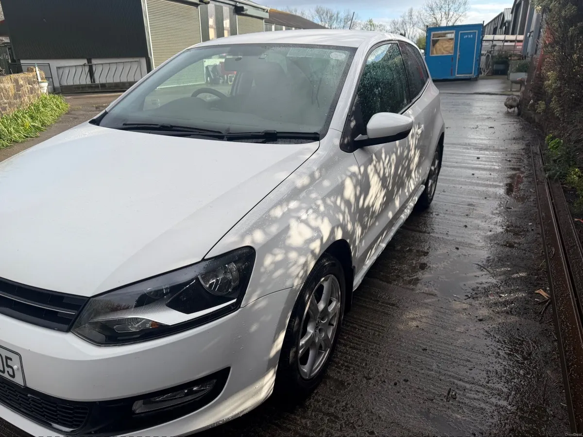 Volkswagen Polo 2010 Manual 1.2 TSI Petrol - Image 2