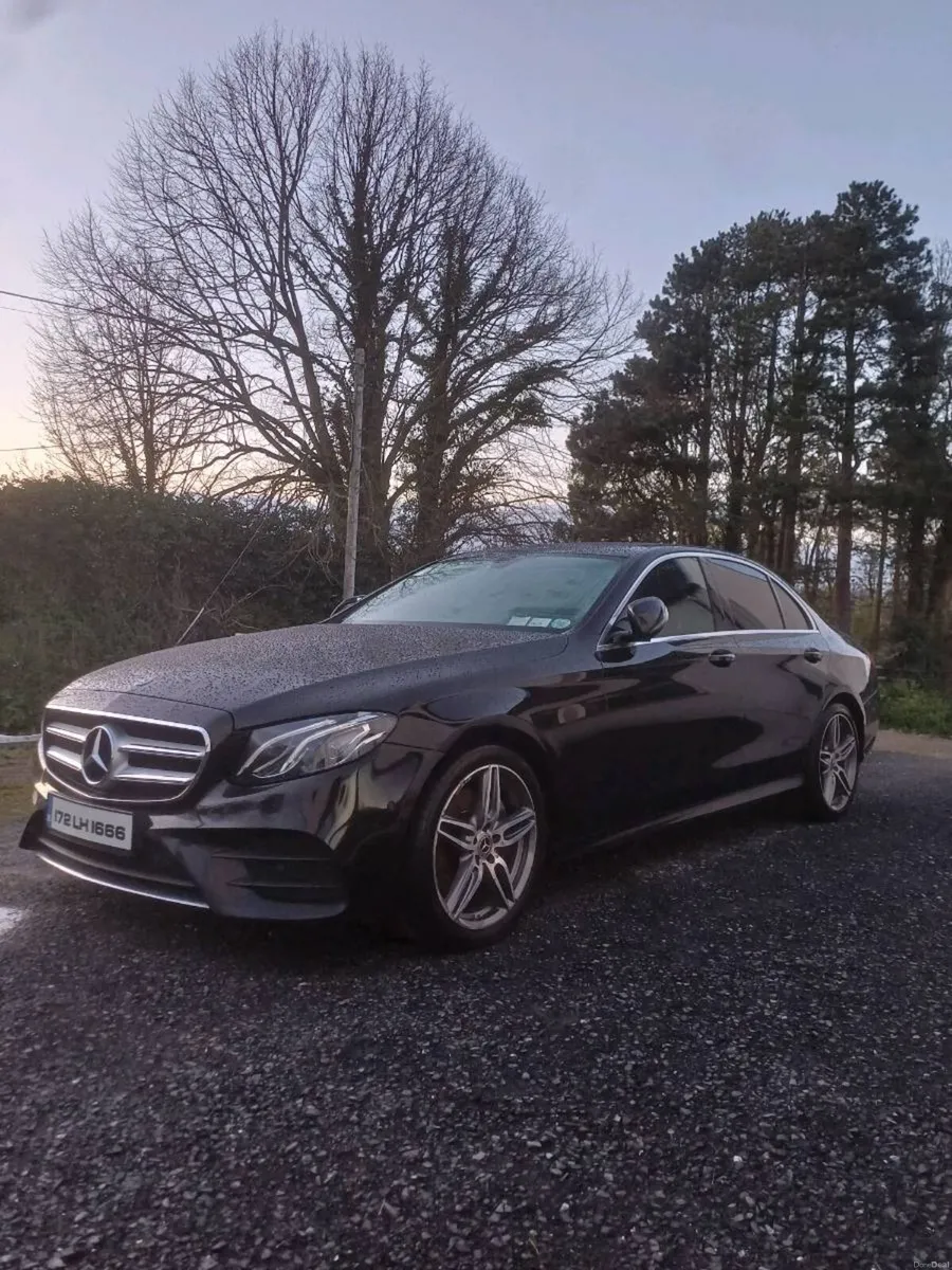 Mercedes E220 AMG - Image 3