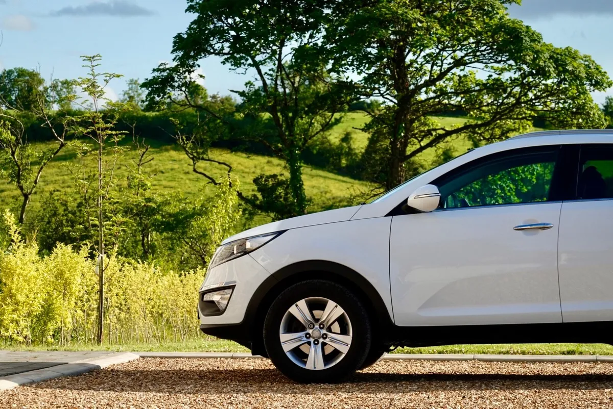 Kia Sportage 2012 - Image 2