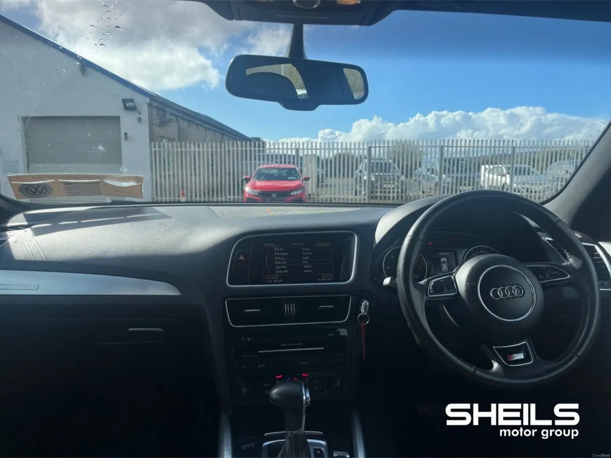 Audi Q5 2.0TDI 190HP quattro S-Tronic S Line - Image 2