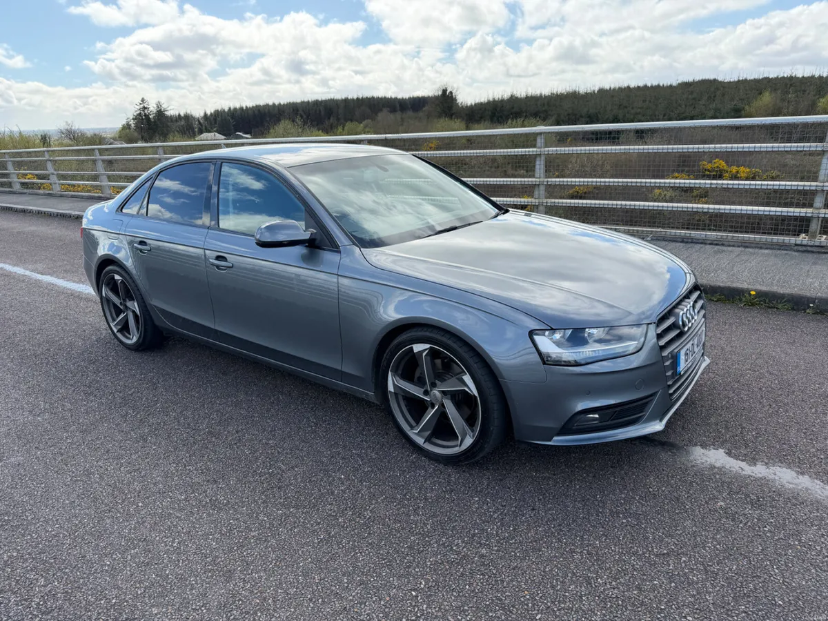 Audi A4 2015 - Image 2