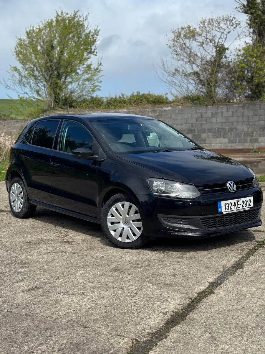 VW POLO 1.2L Petrol Auto 2013 71000KM 2 keys - Image 1