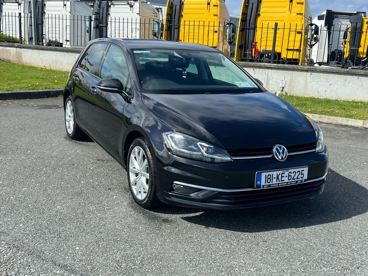 Volkswagen Golf - Image 1