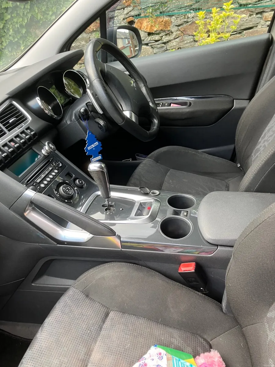 Peugeot 3008 2011 - Image 2