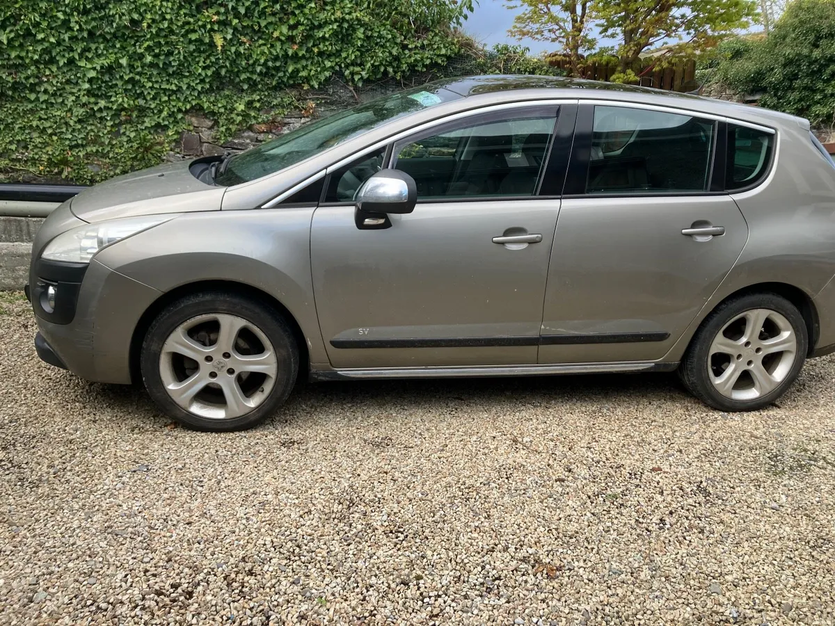 Peugeot 3008 2011 - Image 4