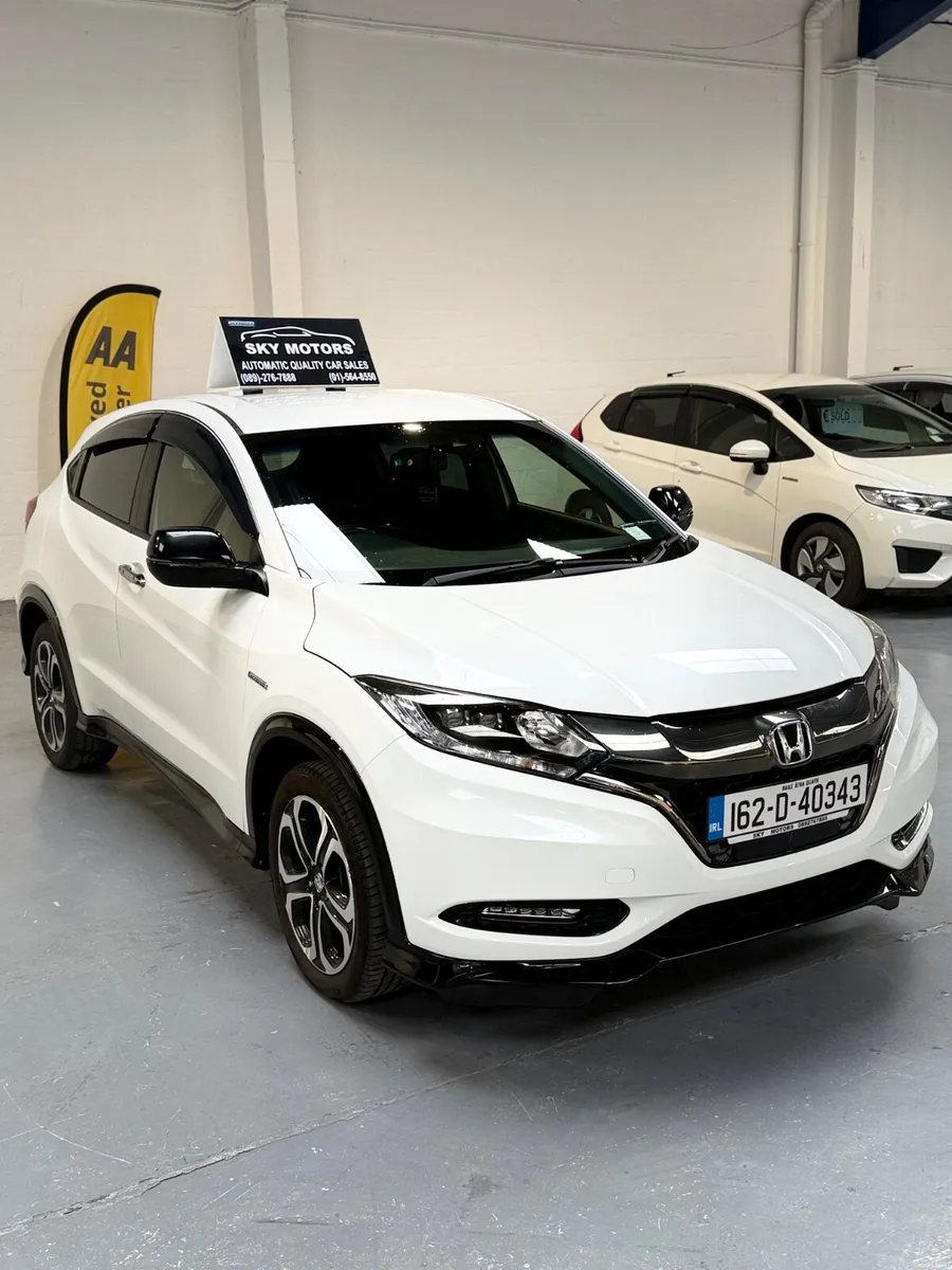 2016 Honda Vezel 1.5 Hybrid Automatic,47K Miles - Image 3