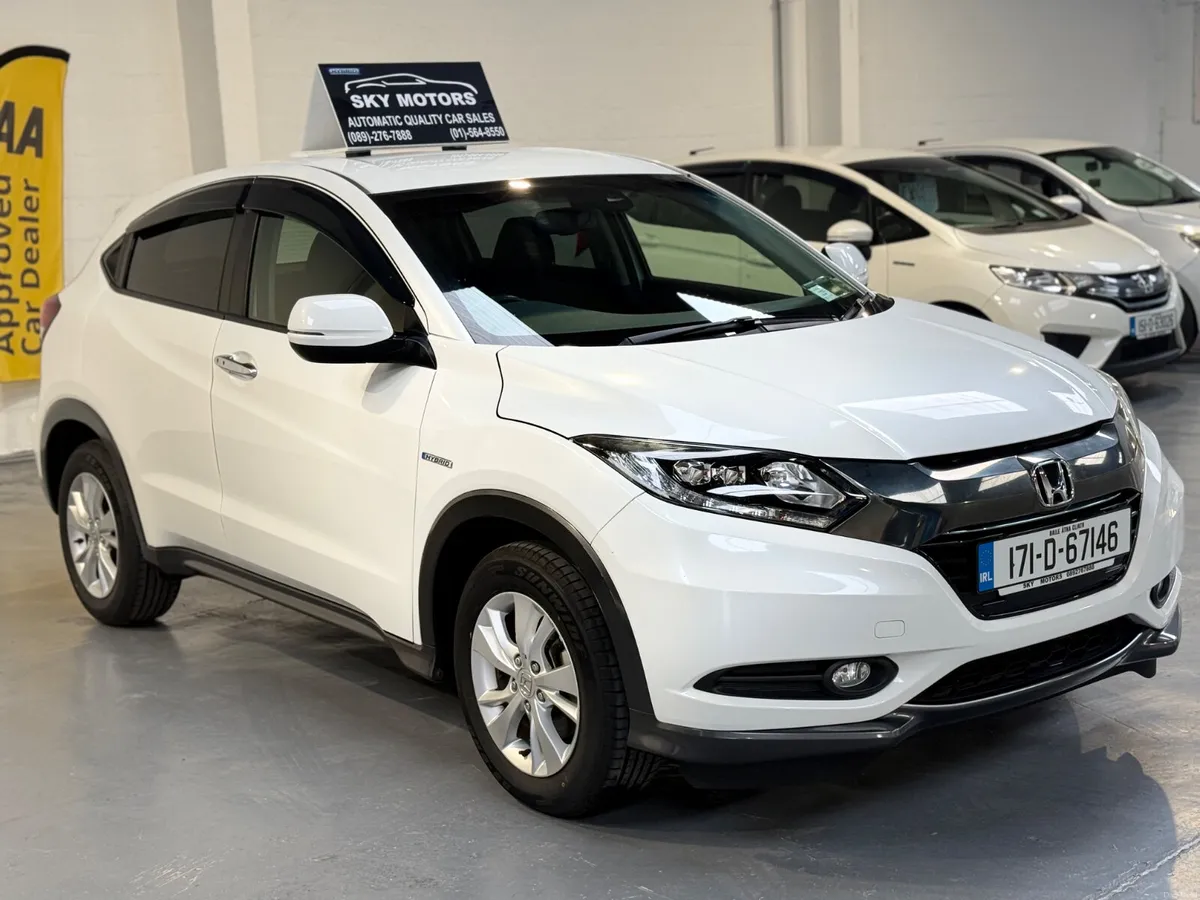 2017 Honda Vezel 1.5 Hybrid Automatic,39K Miles - Image 4