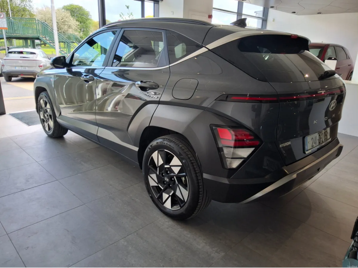 Hyundai KONA HYBRID ELEGANCE - Low Mileage - - Image 4