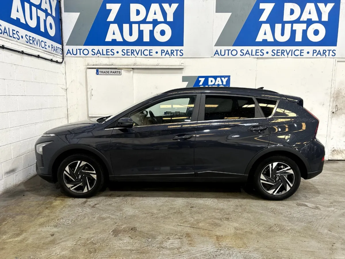 Hyundai Bayon EXECUTIVE 5DR - Image 4