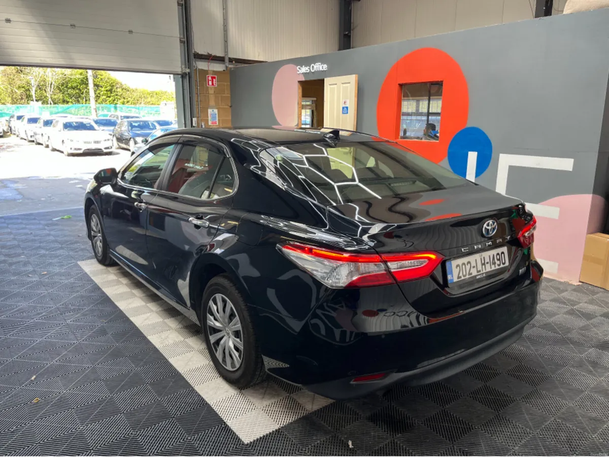 Toyota Camry 2020 TOYOTA CAMRY X 2.5 AUTOMATIC / C - Image 4