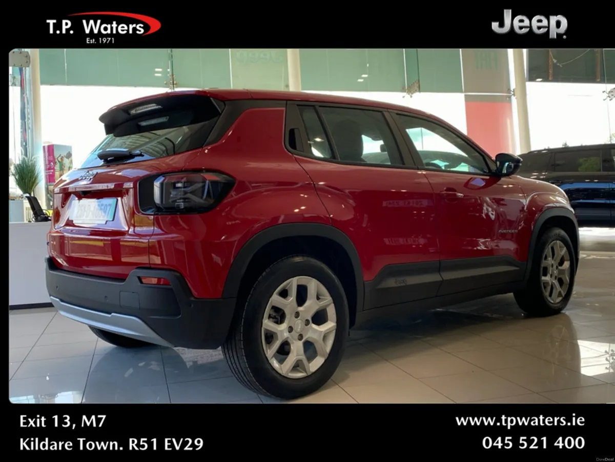 Jeep Avenger FULL ELECTRIC - ALTITUDE - BLACK LEAT - Image 3