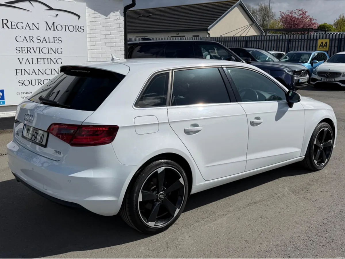 Audi A3 1.4 TFSI SE TECHNIK 5DR - Image 3