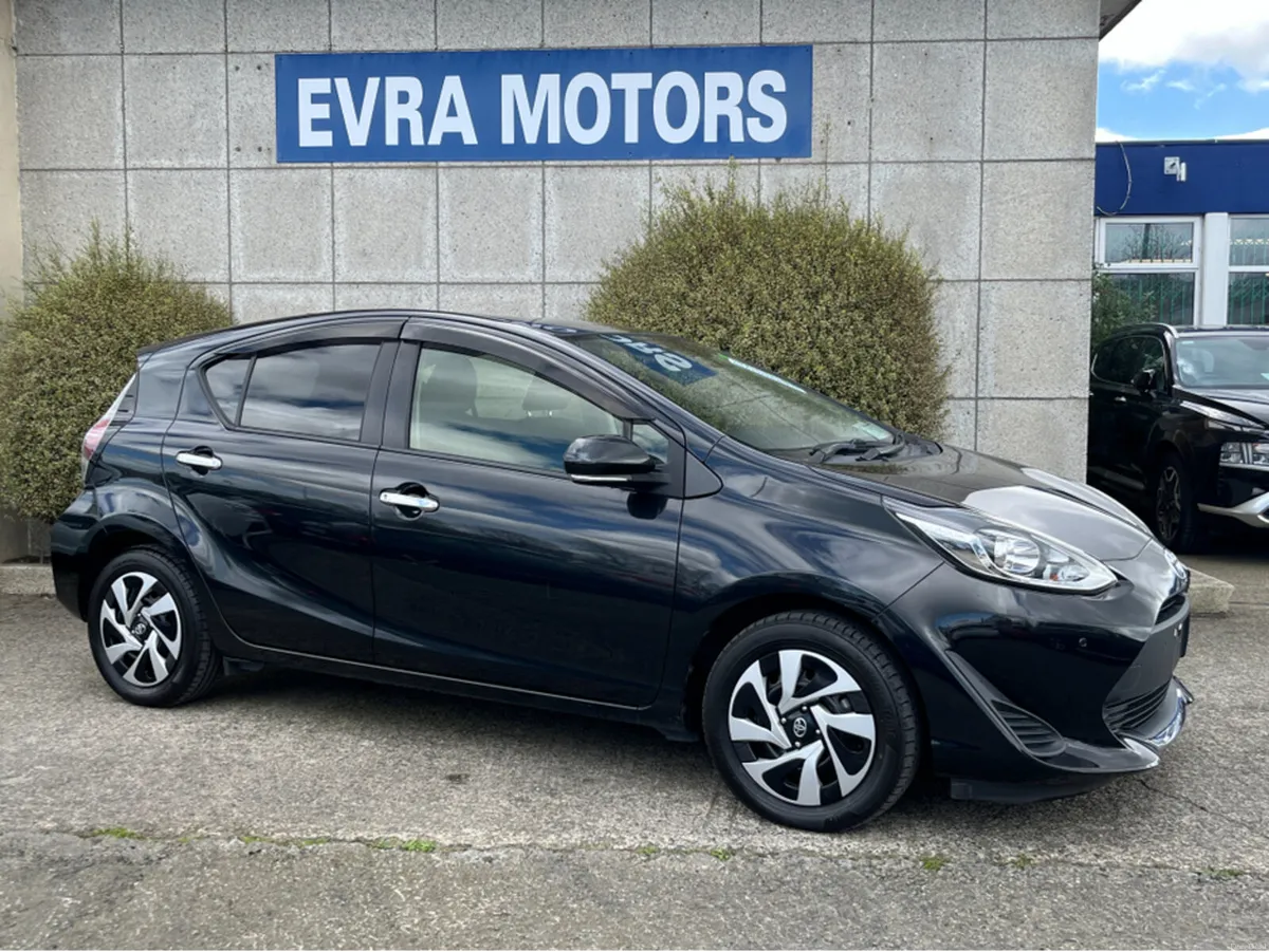 Toyota Aqua S STYLE AUTOMATIC HYBRID 1.5 PETROL // - Image 3