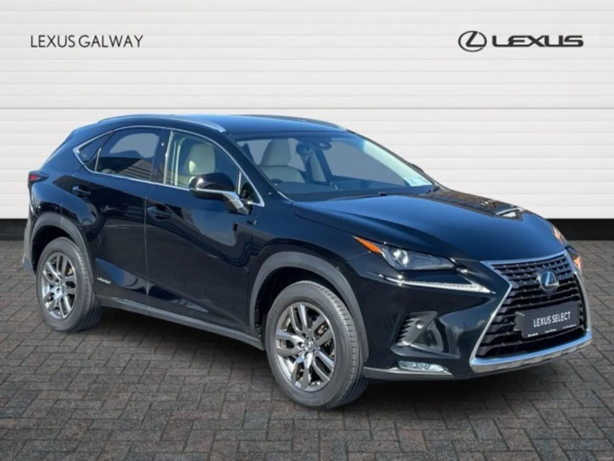 Lexus NX FWD ExecutiveLexus Safety System // Remot - Image 1