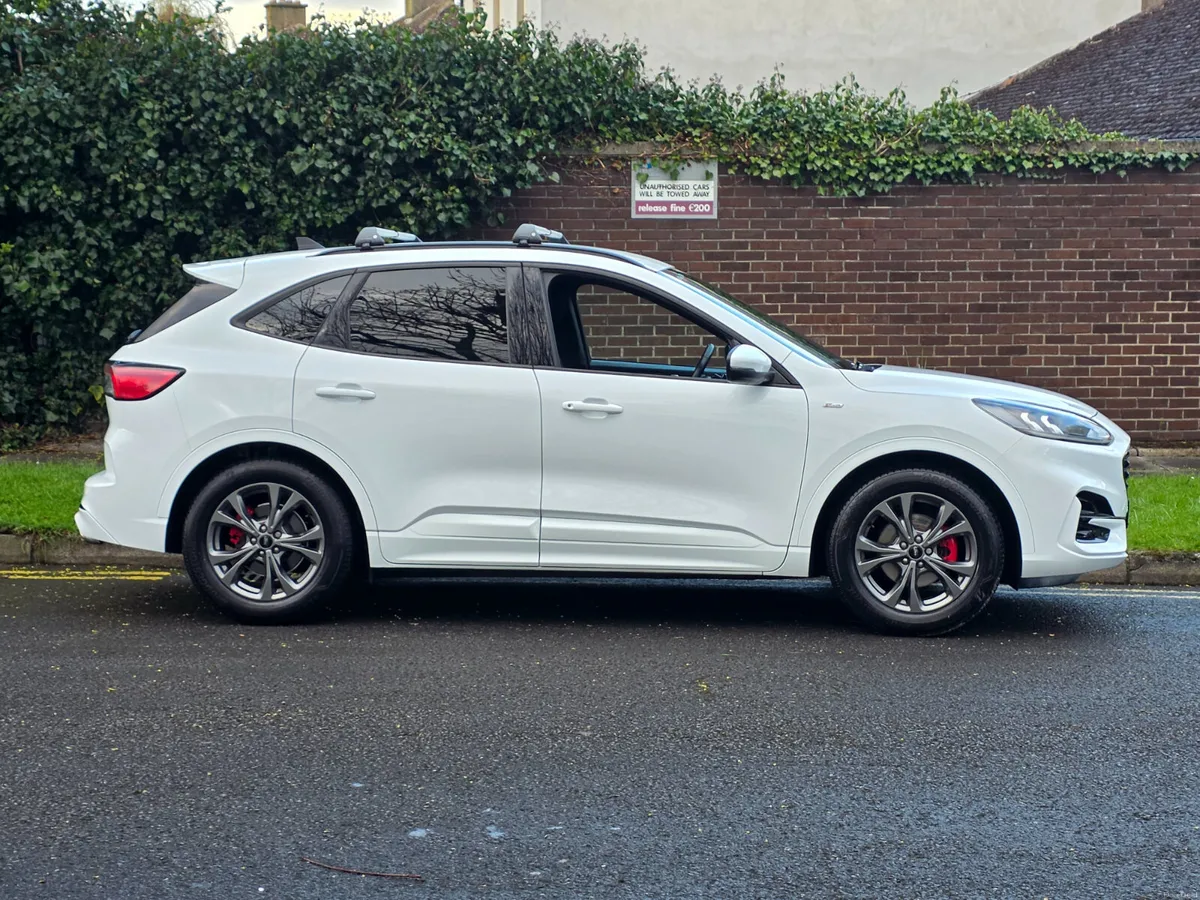 Ford Kuga ST Line Diesel *High Spec* 2021 - Image 6