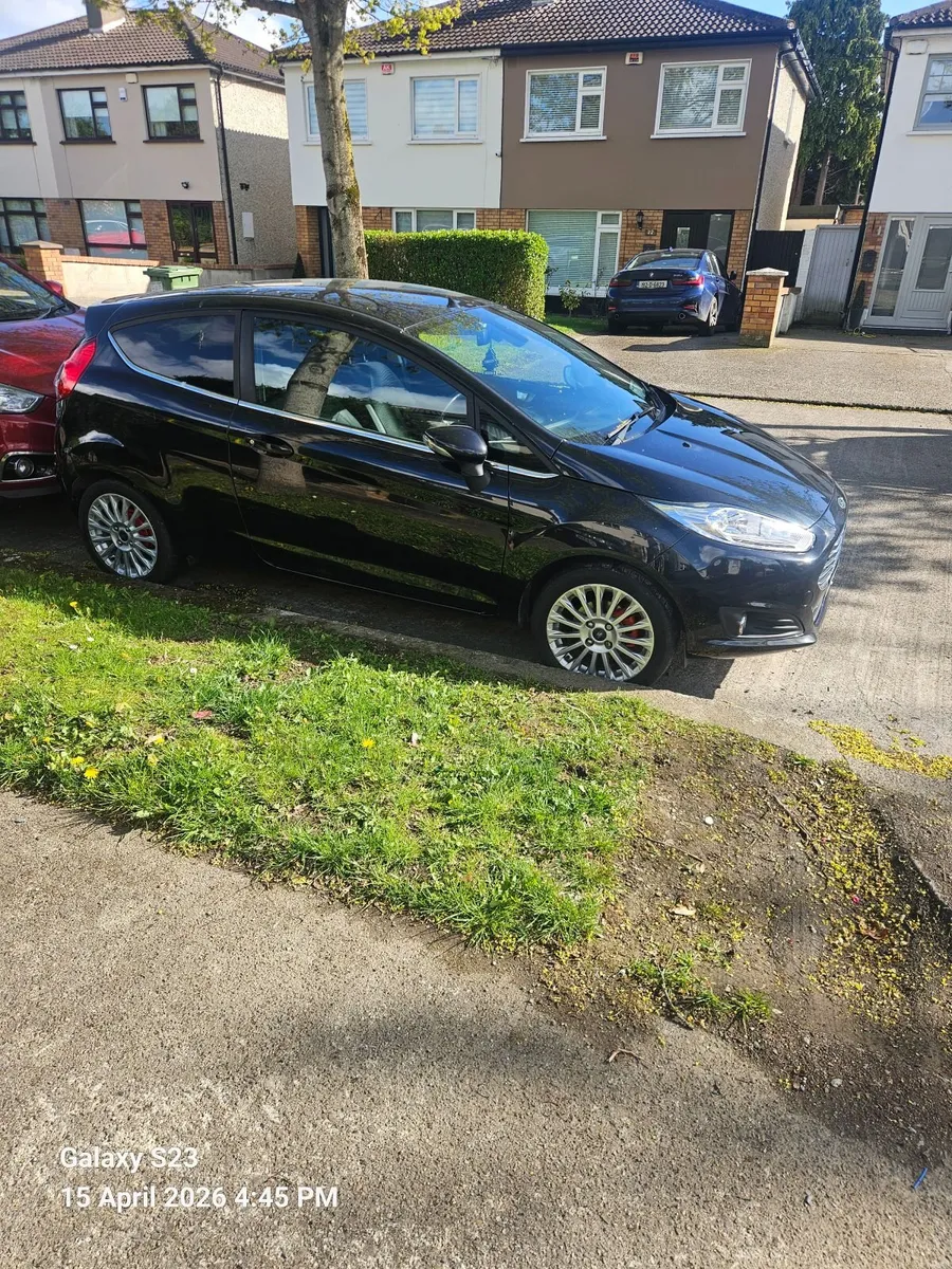 2013 FORD FIESTA 1.0LTR 3DR PETROL NCT 01/27 - Image 3