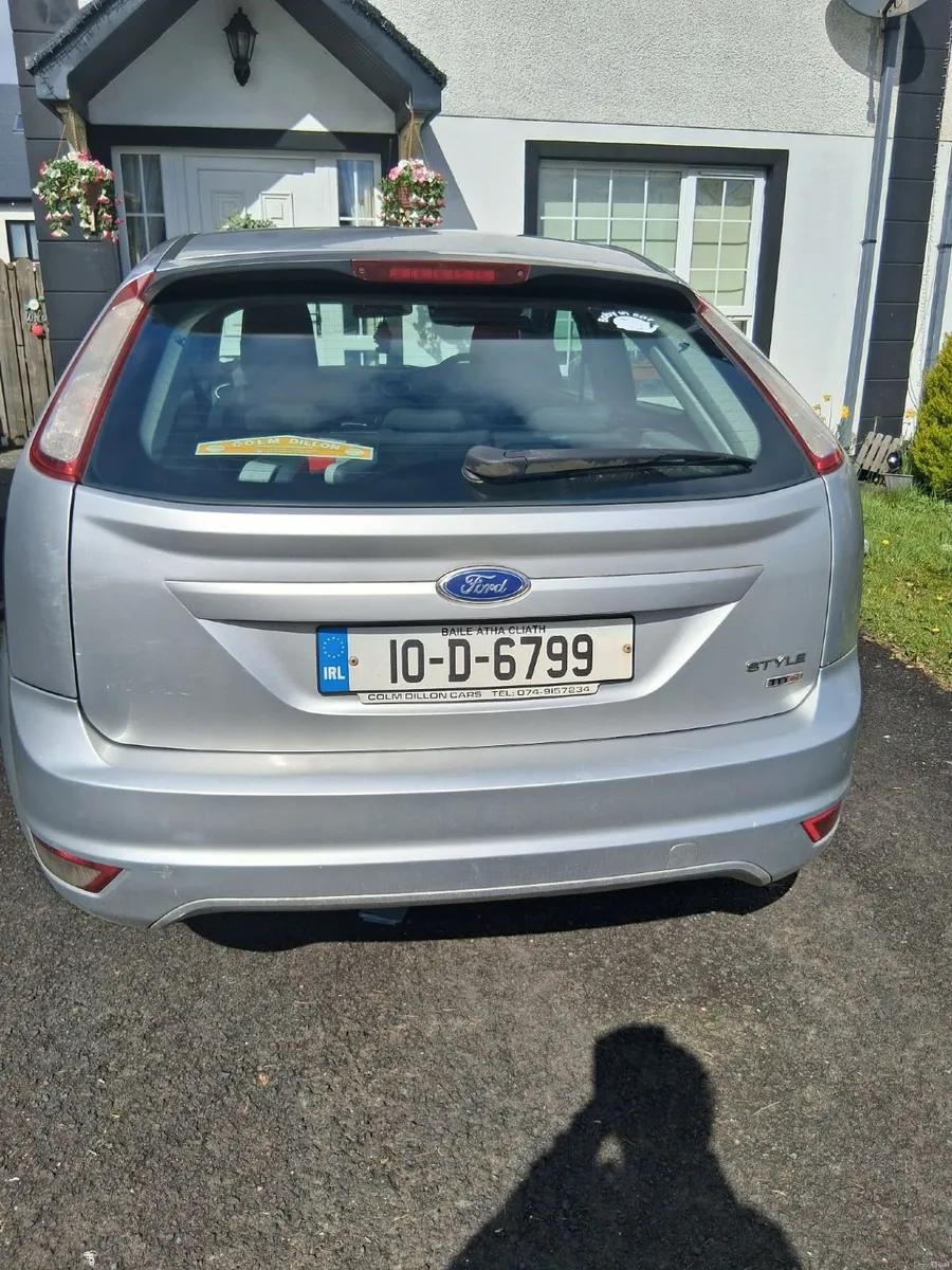 Ford Focus 2010 - Image 1