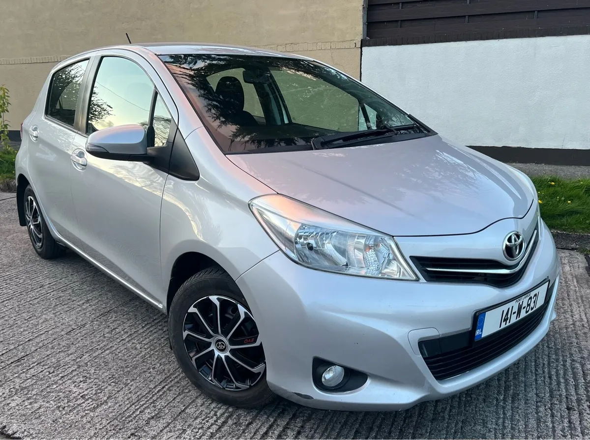 Toyota Yaris 1.0  New Nct: 13/06/27 & 30/04/26 - Image 1